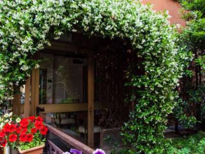 Astoria Hotel & Apartments Bologna