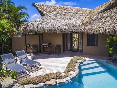 Rumours Luxury Villas & Spa  - Rumours of Romance / Reflections on Rarotonga