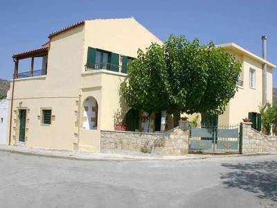 Alkion Apartments & Villas