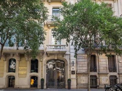 Room Mate Carla Hotel