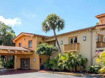 Red Roof Inn St. Petersburg