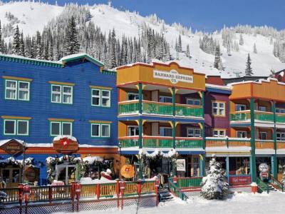 Prestige Vernon Lodge & Conference Centre 