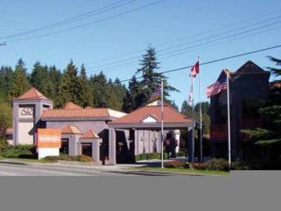 North Vancouver Hotel
