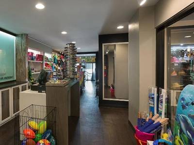 Compass Cove Oceanfront Resort