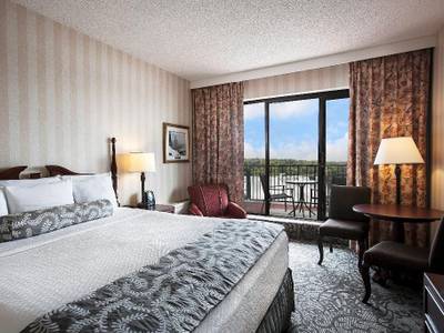 Crowne Plaza Niagara Falls Fallsviews