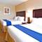 Holiday Inn Express & Suites Riverport