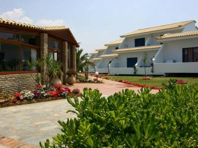 Hotel Oasis - Bild 1