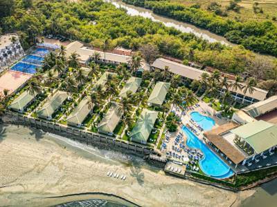 Sunset Beach Hotel - Bild 1