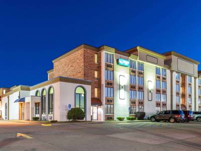 Baymont by Wyndham Festus - Bild 1