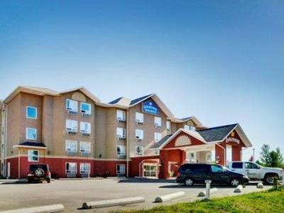 Lakeview Inn & Suites Chetwynd - Bild 1