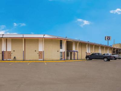 Travelodge by Wyndham Oakley - Bild 1