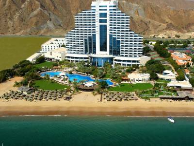 Le Meridien Al Aqah Beach Resort - Bild 1