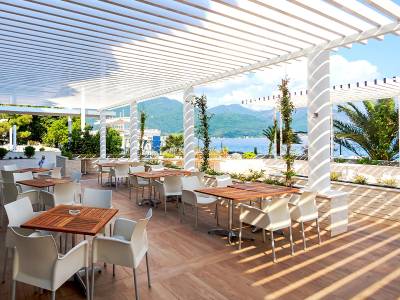 Carine Hotel Delfin - Bild 1