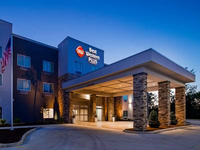 Best Western Plus Parkside Inn & Suites - Bild 1