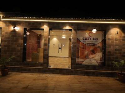 Sarovar Portico Somnath - Bild 1