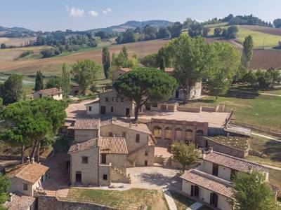 Borgo Pulciano - Bild 1