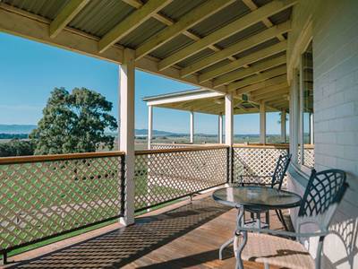 Chateau Yering Historic House - Bild 1