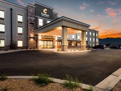 Comfort Inn & Suites Zion Park Area - Bild 1