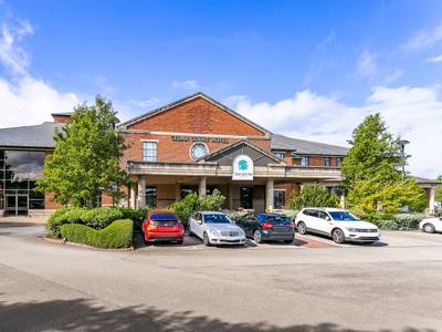 Clarion Cedar Court Bradford Hotel - Bild 1