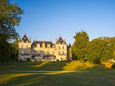 Chateau de Mirambeau - Bild 1