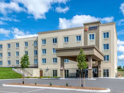 Comfort Inn & Suites Napanee - Bild 1