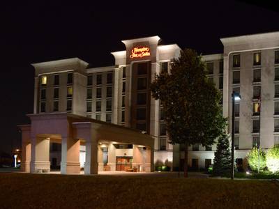 Hampton Inn & Suites Windsor - Bild 1
