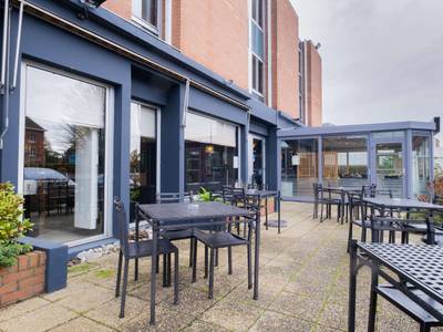 Comfort Hotel Lille L'Union - Bild 1