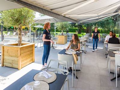 Novotel Pau Pyrenees - Bild 1