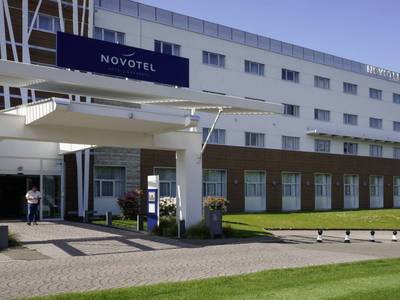 Novotel Saint-Quentin en Yvelines - Bild 1