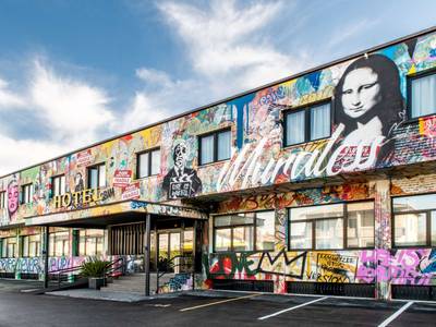 Muraless Art Hotel - Bild 1