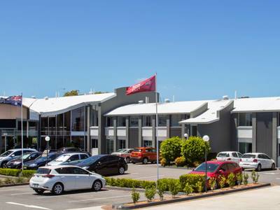 Best Western Plus Apollo International Hotel - Bild 1