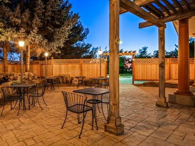 Best Western Plus Caldwell Inn & Suites - Bild 1