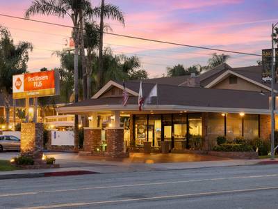 Best Western Plus Carriage Inn - Bild 1