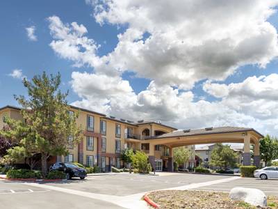 Best Western Plus Country Park Hotel - Bild 1