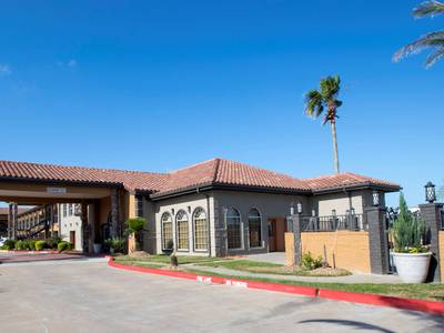 Best Western Executive Inn El Campo - Bild 1