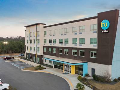 Tru by Hilton Greensboro Lake Oconee - Bild 1