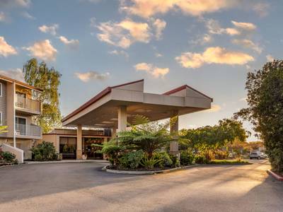 Best Western Plus Garden Court Inn - Bild 1