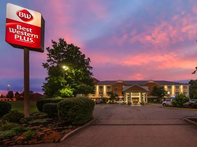 Best Western Plus Georgetown Corporate Center Hotel - Bild 1