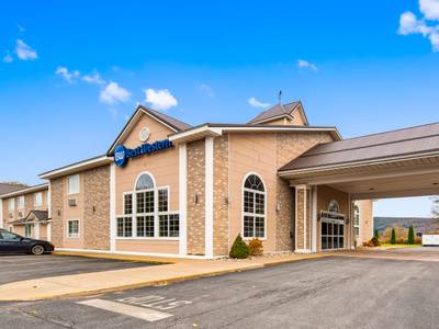 Best Western Cooperstown Inn & Suites - Bild 1