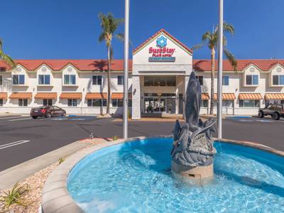 SureStay Plus Hotel by Best Western Upland - Bild 1