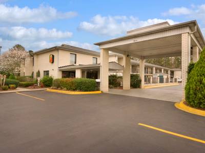 Super 8 by Wyndham Lancaster - Bild 1