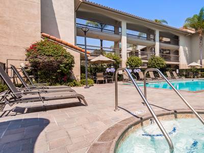 Best Western Plus Orange County Airport North - Bild 1