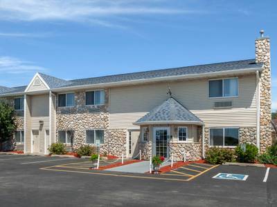 Quality Inn & Suites - Bild 1