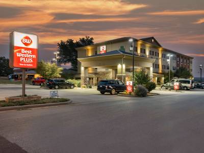 Best Western Plus Shamrock Inn & Suites - Bild 1