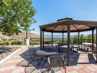 Best Western Topaz Lake Inn - Bild 1