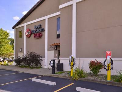 Best Western Plus University Inn - Bild 1