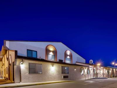 Best Western West Hills Inn - Bild 1