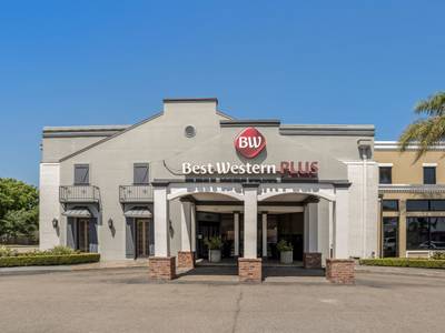 Best Western Plus Westbank - Bild 1