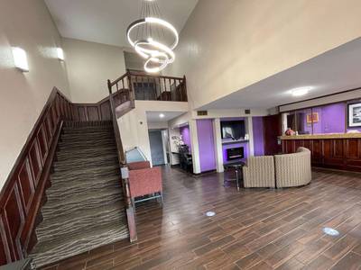 Baymont by Wyndham Bellevue/Omaha - Bild 1