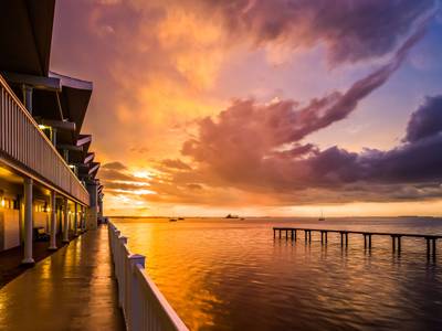 Best Western Plus Yacht Harbor Inn - Bild 1